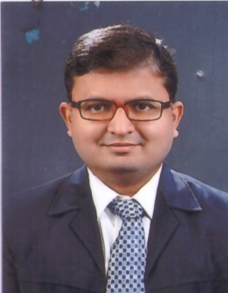 Dr. Dushyant Pawar, Associate Professor